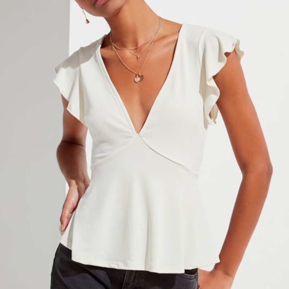 Urban outfitters top LAST call before donating